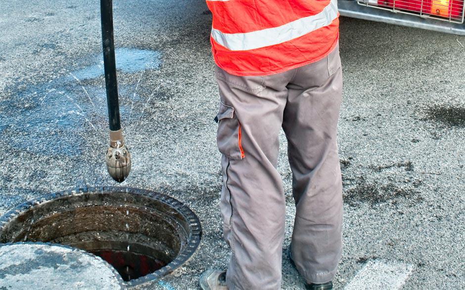 déboucher canalisation wc Noisiel